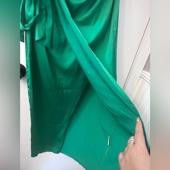 Merokeety Women’s Large Green One-Shoulder Satin Wrap Midi Dress with Slit - Picture 10 of 12